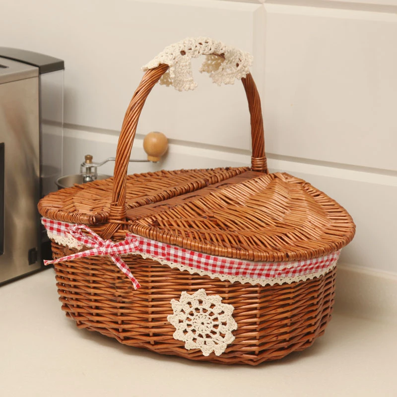 Handmade Wicker Basket with Handle Wicker Outdoor Camping Picnic Basket Food Fruit Rattan Storage Basket Tableware Supplies Bag